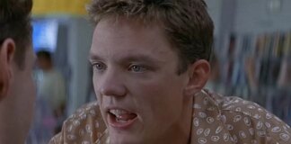 Звезда первого «Крика» Мэттью Лиллард вернется в «Крике 7»