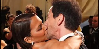 Холли Берри вернула поцелуй Эдриану Броуди на «Оскаре 2025»