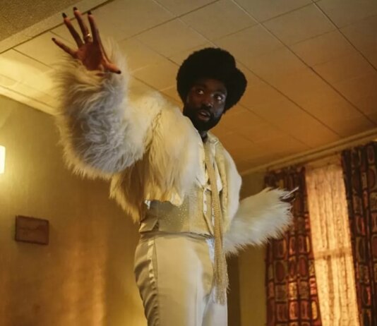 Дж.К. Роулинг не уволит Паапу Эссьеду за поддержку трансгендеров