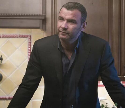 Лив Шрайбер рассказал об отношении к трансгендерному сыну