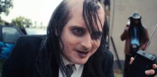 Элайджа Вуд сеет хаос в трейлере фильма «Токсичный мститель»