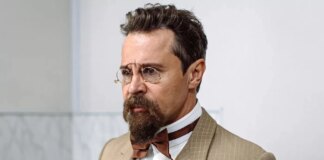 Павел Дервянко сыграет Антона Павловича Чехова