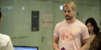 Джош Хартнетт госпитализирован после аварии с полицейской машиной