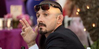 Шайя ЛаБеф приговорен к условному сроку и лечению