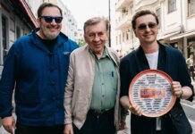 Сергей Безруков сыграет афериста в сериале «Пятерка»
