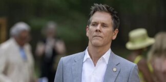 Кевин Бейкон объявил войну FedEx из-за пропажи любимых вещей